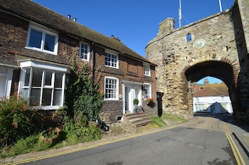 Endeavour Cottage - Cottages with Pet Rooms in Rye