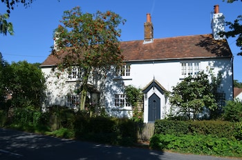 Rose Mullion Cottage - Cottages with Pet Rooms in Hastings