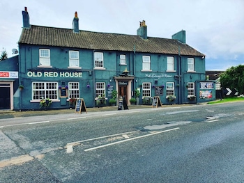 Old Red House - B&Bs with Pet Rooms in Thirsk