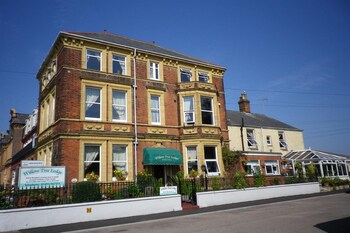 Oyo Willow Tree Lodge Hotel - Hotels with Pet Rooms in Great Yarmouth