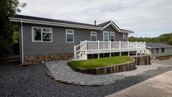 Heritage Park 64 - Cottages with Pet Rooms in Narberth