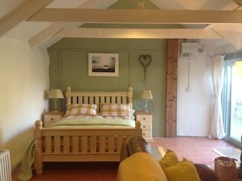 Cowshed Cottage - Ranches with Pet Rooms in Helston