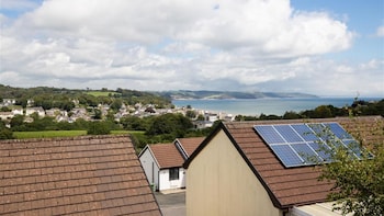 Carmarthen Bay View - Villas with Pet Friendly Rooms in Saundersfoot