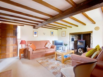 Comfortable Cottage In Kingsheanton With Private Garden - Holiday homes with Pet Friendly Rooms in Barnstaple