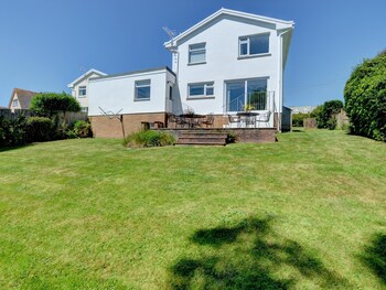 Magnificent Holiday Home In Georgeham Near Beach - Holiday homes with Pet Rooms in Braunton