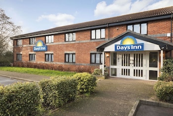 Days Inn By Wyndham Michaelwood M5 - Hotels with Pet Rooms in Berkeley