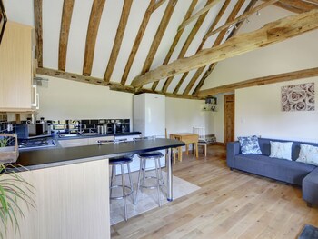 Located Just Outside The Lovely Village Of Rolvenden - Holiday homes with Pet Friendly Rooms in Cranbrook