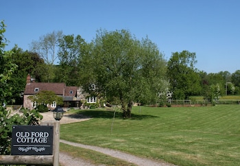 Old Ford Cottage - Apartments with Pet Rooms in Wells