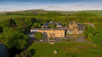 Shrigley Hall Hotel, Golf & Country Club - Hotels with Pet Rooms in Macclesfield