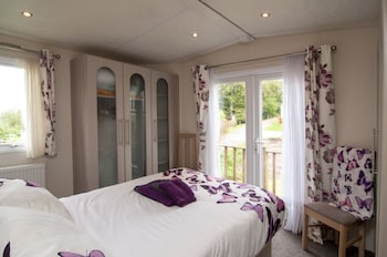 Summer Lodge Luxury Caravan In Hastings Free Wifi - Holiday homes with Pet Rooms in St Leonards-On-Sea