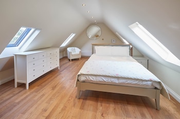 Hill Top Cottage - Holiday homes with Pet Rooms in Northallerton