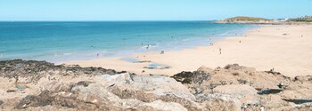 The Esplanade Hotel - Hotels with Pet Rooms in Newquay