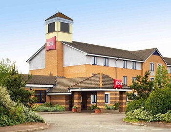 Ibis Wellingborough - Hotels with Pet Rooms in Wellingborough