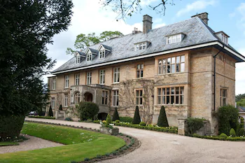 The Slaughters Manor House - Hotels with Pet Rooms in Cheltenham