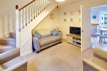 Richemont Cottage - Holiday homes with Pet Friendly Rooms in Whitby