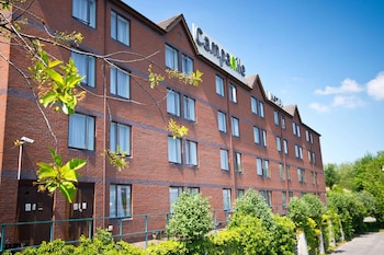 Campanile Manchester - Hotels with Pet Rooms in Salford