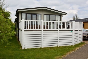 Lovely 3-bed Cottage In Ely - Cabins & lodges with Pet Rooms in Ely