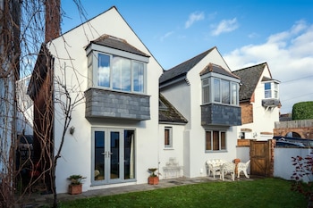 Quay House - Waterside Eclectic Style Character Home - Holiday homes with Pet Rooms in Exeter