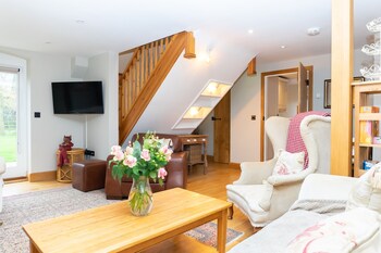 Stoney Moat - Cottages with Pet Rooms in Shrewsbury