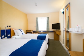 Holiday Inn Express Aberdeen City Centre, An Ihg Hotel - Hotels with Pet Rooms in Aberdeen