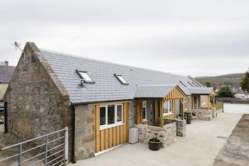 The Milking Sheds, Dufftown - Cottages with Pet Rooms in Keith