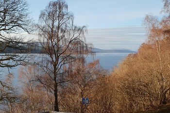 Loch Rannoch Highland Club Lochside Lodge 5 - Holiday homes with Pet Rooms in Pitlochry