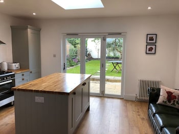 Stunning 2-bed House In Inverness - Holiday homes with Pet Rooms in Inverness