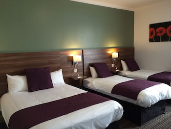 Yorkshire Gateway Hotel - Hotels with Pet Rooms in Leeds