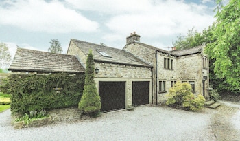 Cleveliot House - B&Bs with Pet Rooms in Skipton