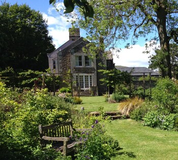 Ingram House Bed & Breakfast - B&Bs with Pet Rooms in Alnwick