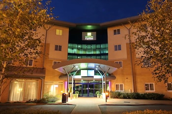 Holiday Inn Express Southampton M27 Jct7, An Ihg Hotel - Hotels with Pet Rooms in Southampton