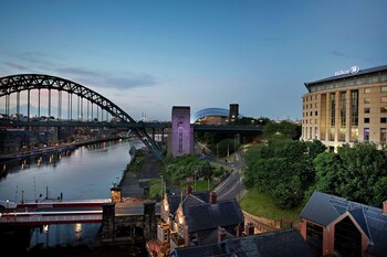 Hilton Newcastle Gateshead - Hotels with Pet Friendly Rooms in Gateshead