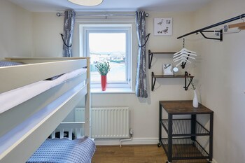 Beatrice Little Duckling - Holiday homes with Pet Rooms in Middlesbrough