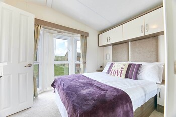 Yolo Lodge - Holiday homes with Pet Rooms in Morpeth