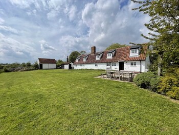 Heart's Ease In Dallinghoo Nr Woodbridge - Air Manage Suffolk - Cottages with Pet Rooms in Woodbridge