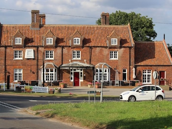 The Kings Head Hotel - Hotels with Pet Rooms in Dereham