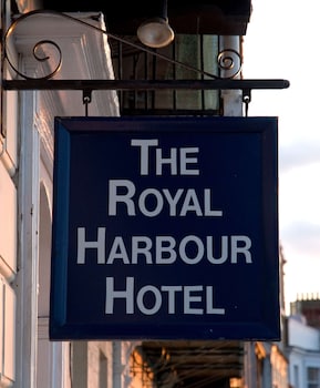 Royal Harbour Hotel - Hotels with Pet Rooms in Ramsgate