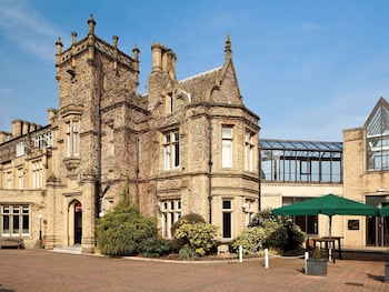 Mercure Bradford  Bankfield Hotel - Hotels with Pet Friendly Rooms in Bingley