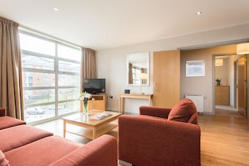 Premier Suites Nottingham - Apart-hotels with Pet Rooms in Nottingham