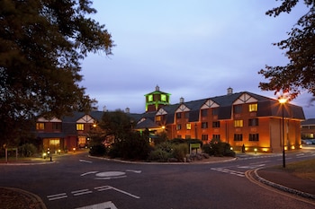 Holiday Inn Northampton, An Ihg Hotel - Hotels with Pet Rooms in Northampton