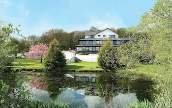 Damson Dene Hotel - Hotels with Pet Rooms in Kendal