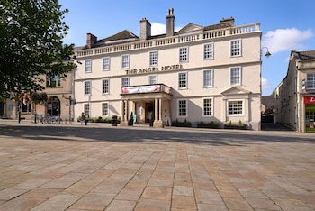 Best Western Plus Angel Hotel - Hotels with Pet Rooms in Chippenham