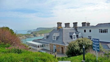 Glendorgal Hotel - Hotels with Pet Rooms in Newquay