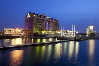 Holiday Inn Express Manchester - Salford Quays, An Ihg Hotel - Hotels with Pet Rooms in Salford