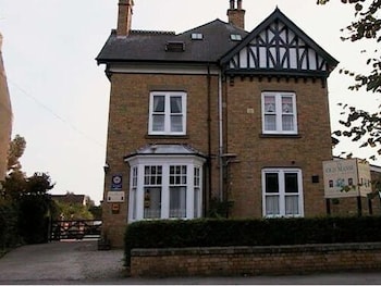 Old Manse Hotel - B&Bs with Pet Friendly Rooms in Pickering