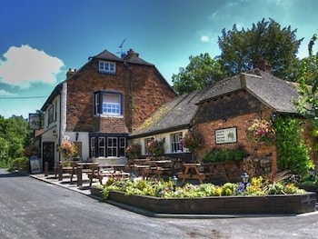 The Black Horse Inn - Inns with Pet Friendly Rooms in Maidstone