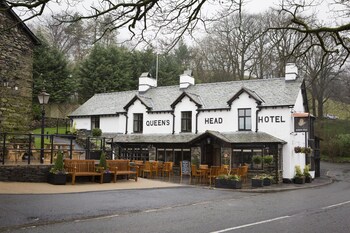 Queens Head Hotel - Inns with Pet Rooms in Windermere