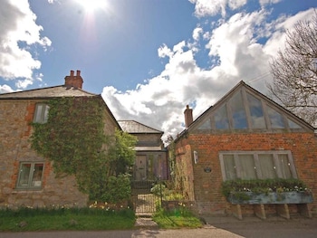 The Old Forge Bed Amp  Breakfast - B&Bs with Pet Friendly Rooms in Marlborough