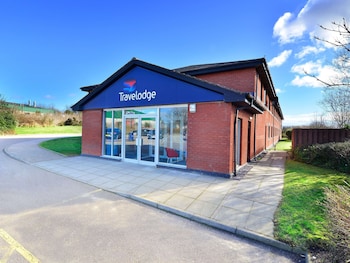 Travelodge Aberdeen Bucksburn - Hotels with Pet Rooms in Aberdeen