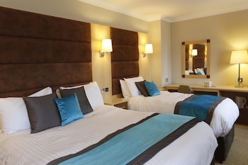 Best Western Heath Court Hotel - Hotels with Pet Rooms in Newmarket